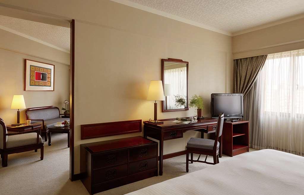 The Howard Plaza Hotel Taipei Værelse billede A room at the hotel